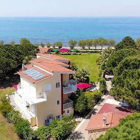 Irida Beach Resort Suites 키파리씨아 외부 사진