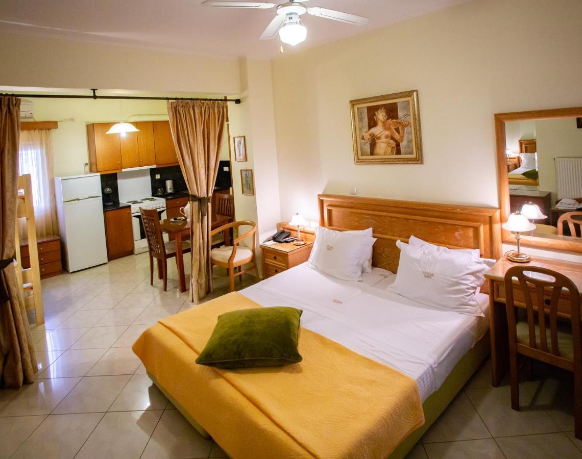 Irida Beach Resort Suites 키파리씨아 외부 사진