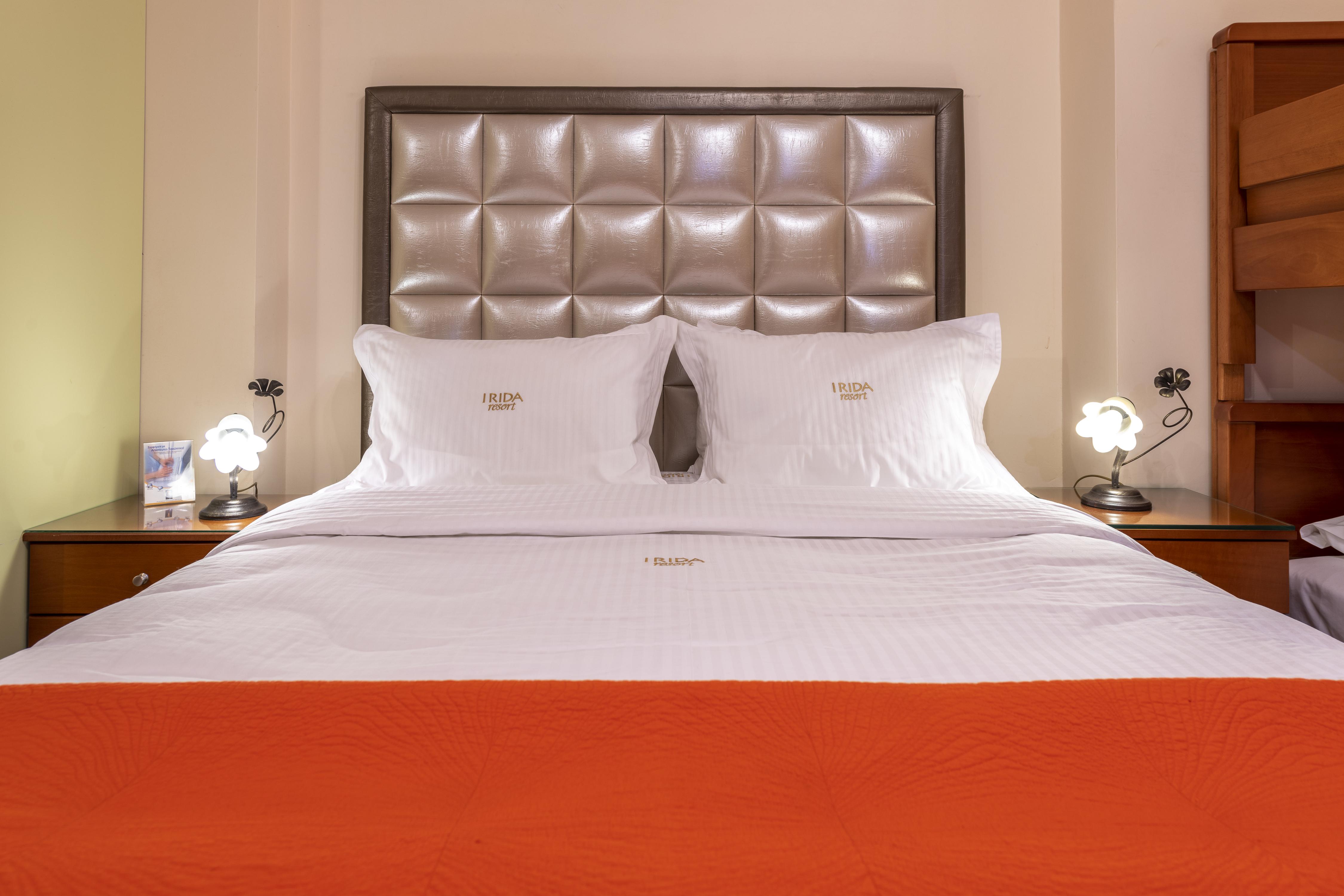 Irida Beach Resort Suites 키파리씨아 외부 사진