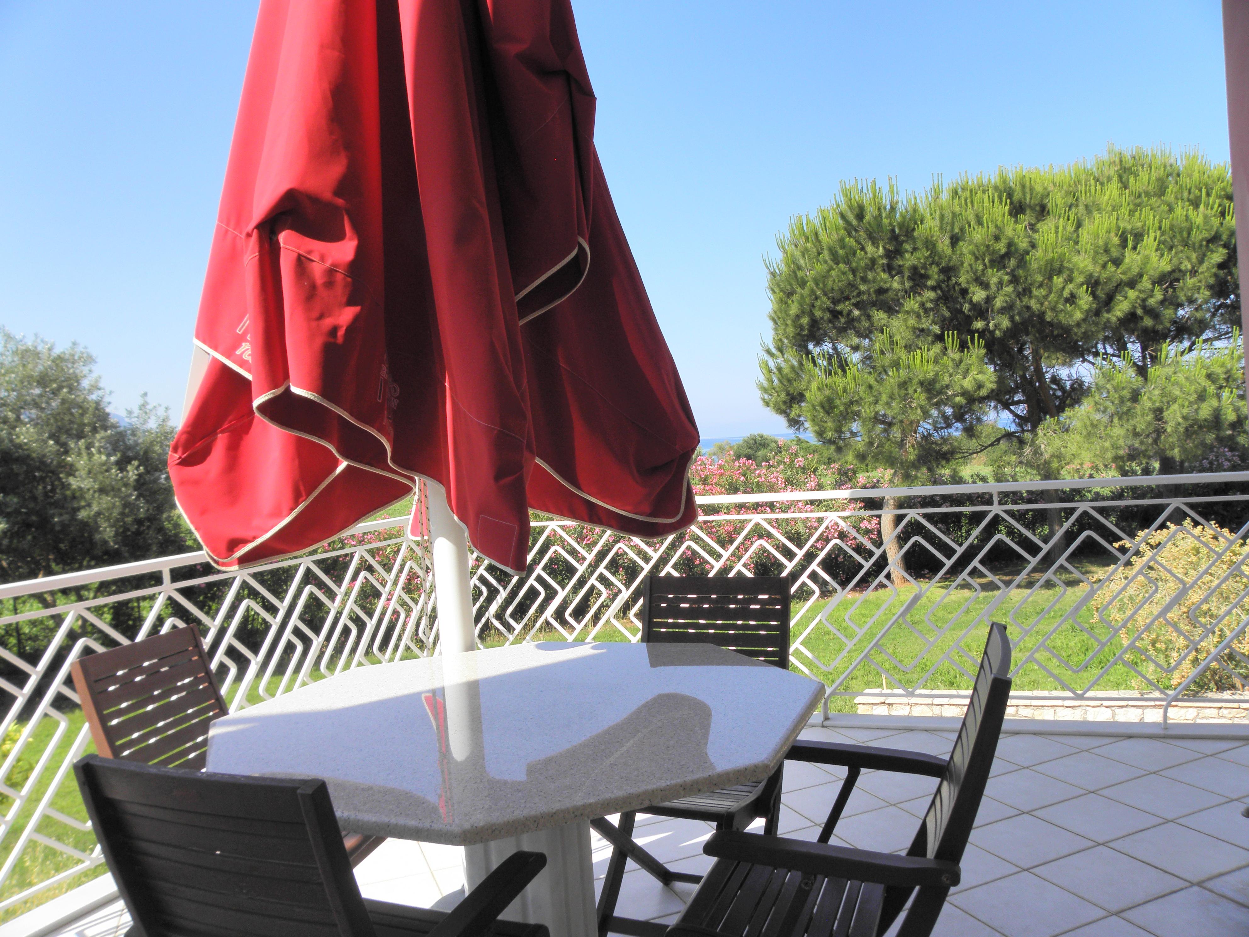 Irida Beach Resort Suites 키파리씨아 외부 사진