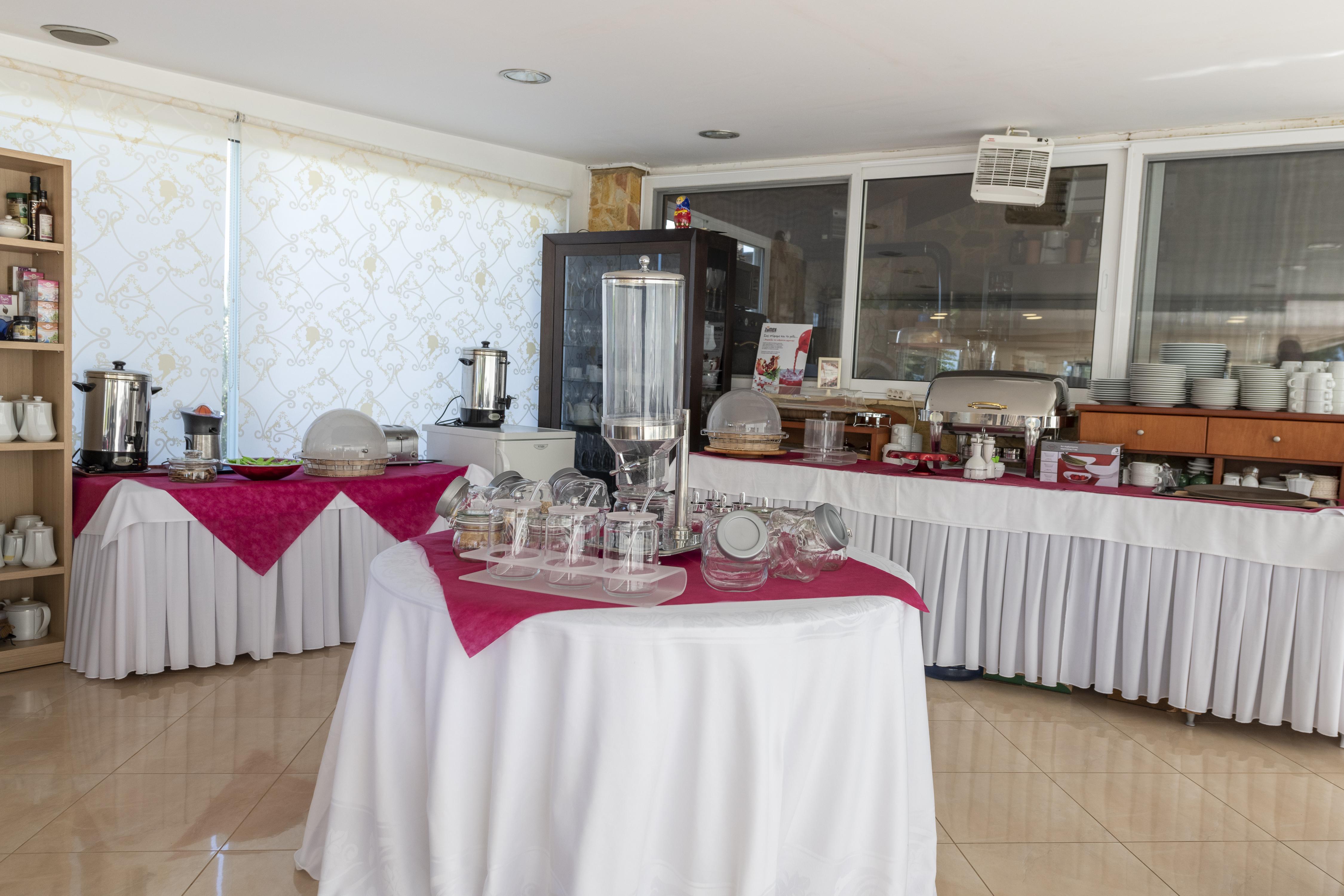 Irida Beach Resort Suites 키파리씨아 외부 사진
