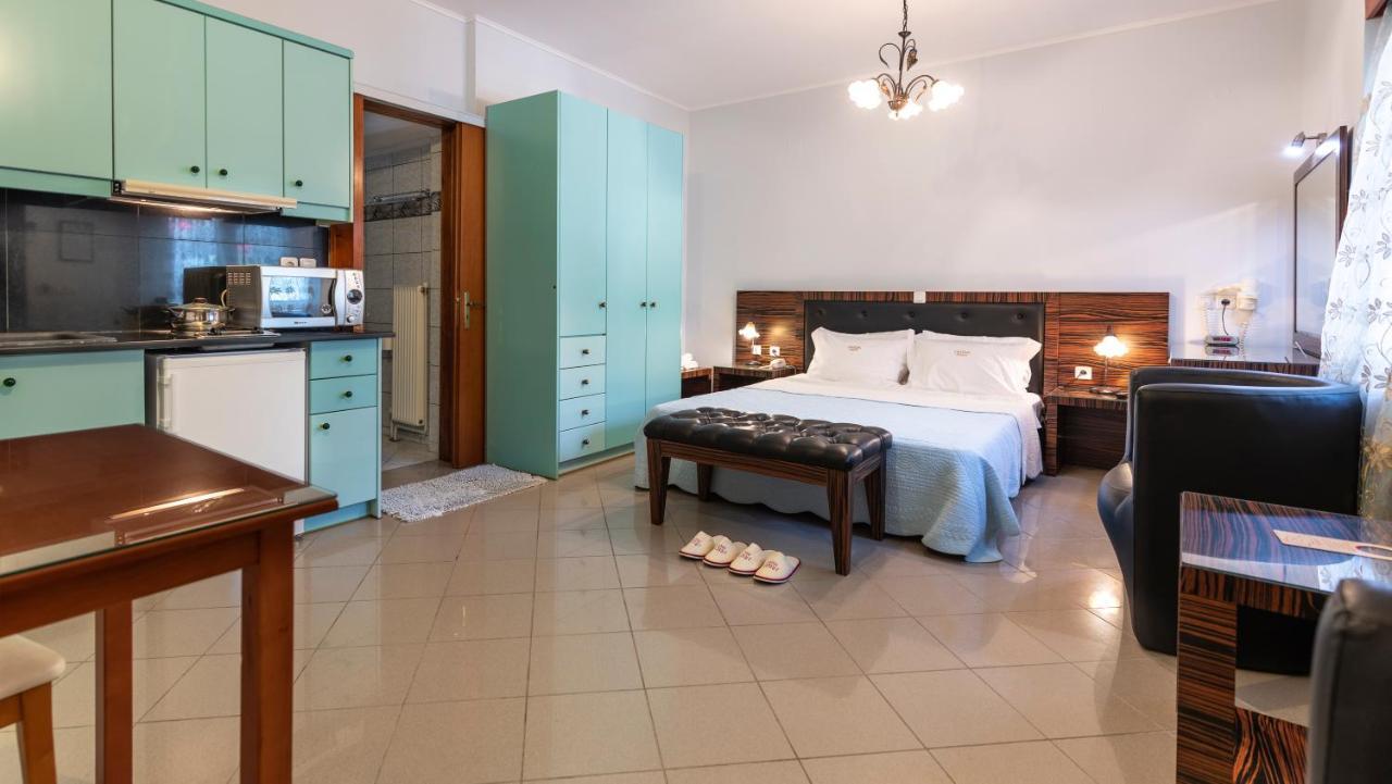 Irida Beach Resort Suites 키파리씨아 외부 사진