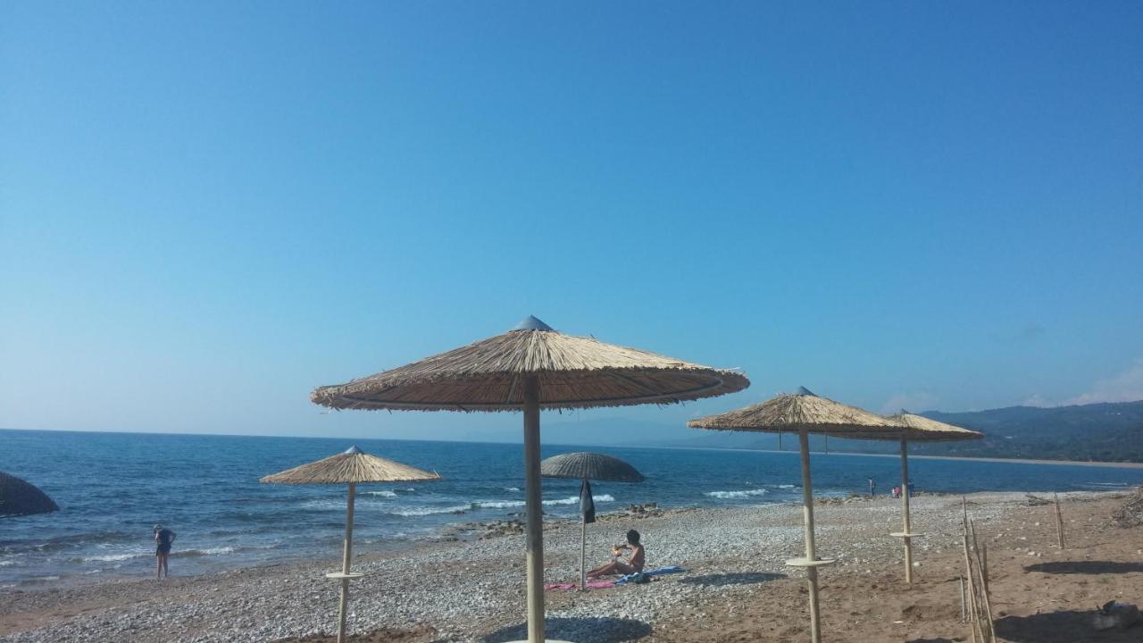 Irida Beach Resort Suites 키파리씨아 외부 사진